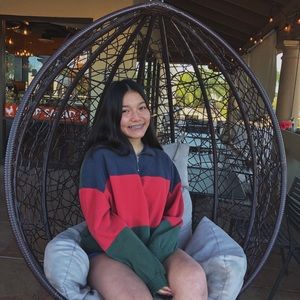 Meet your Posher, Kayli